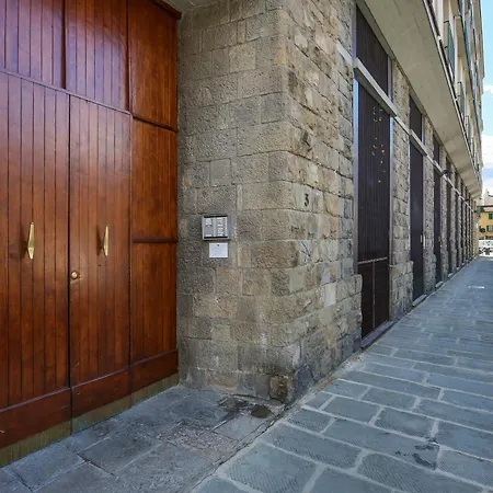 Penthouse With Big Terrace In Oltrarno-2